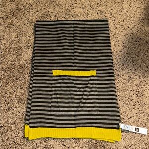 GAP Striped Gray Scarf with Yellow Accents with Pockets